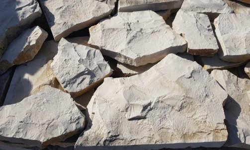 Fournisseur de pierres naturelles, opus blanc cassé, Le Plan-de-la-Tour 